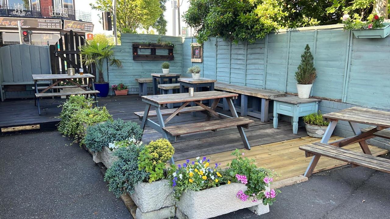 The Windsor Castle Inn Lye Exterior foto